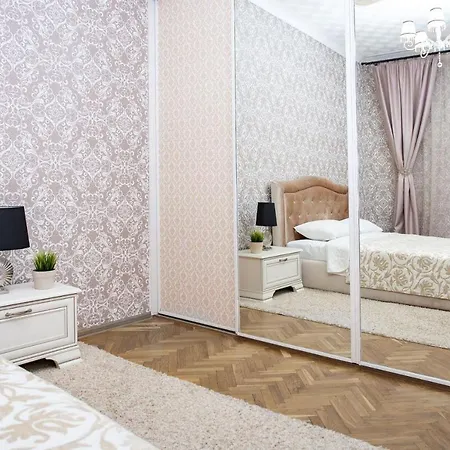 Marksa 21 * Mińsk